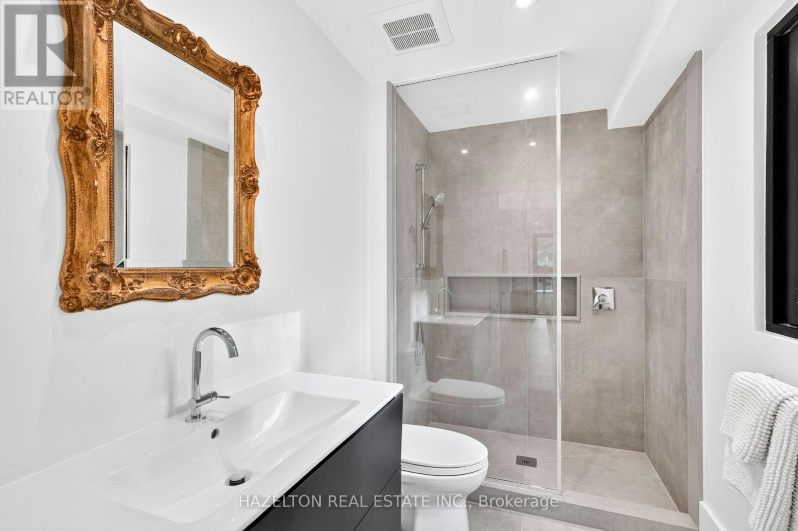 228 Glen Road, Toronto, ON, M4W 2X3 - 36