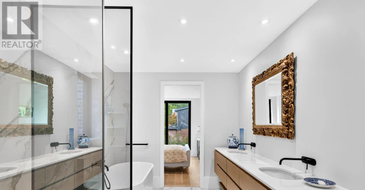 228 Glen Road, Toronto, ON, M4W 2X3 - 24