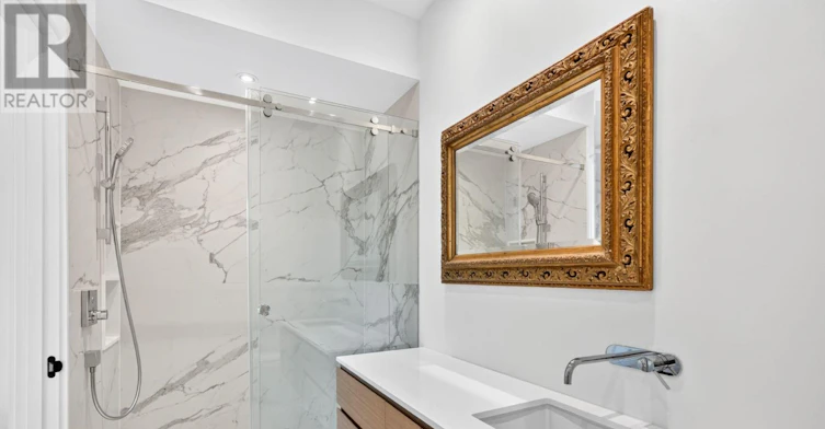 228 Glen Road, Toronto, ON, M4W 2X3 - 30