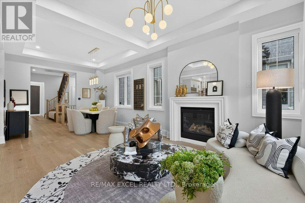 17 Cinquefoil Street, Richmond Hill, ON, L4E 1J9