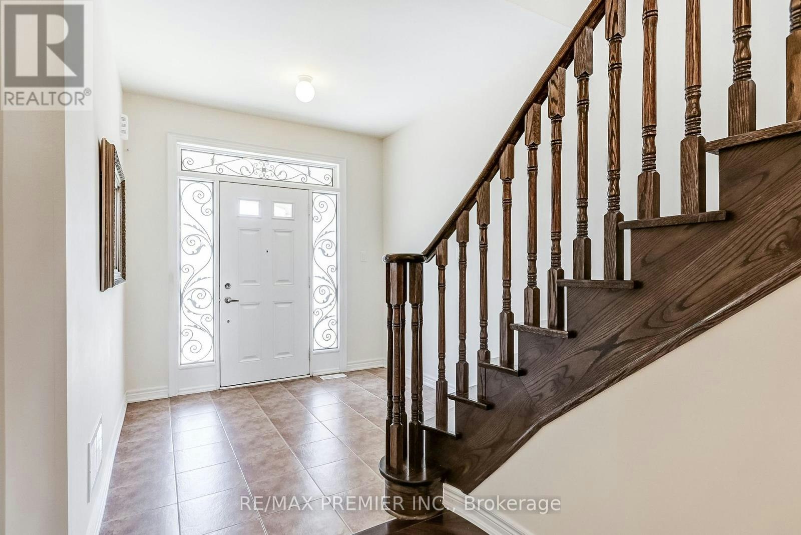 246 Hansard Drive, Vaughan, ON, L4H 0W1 - 4
