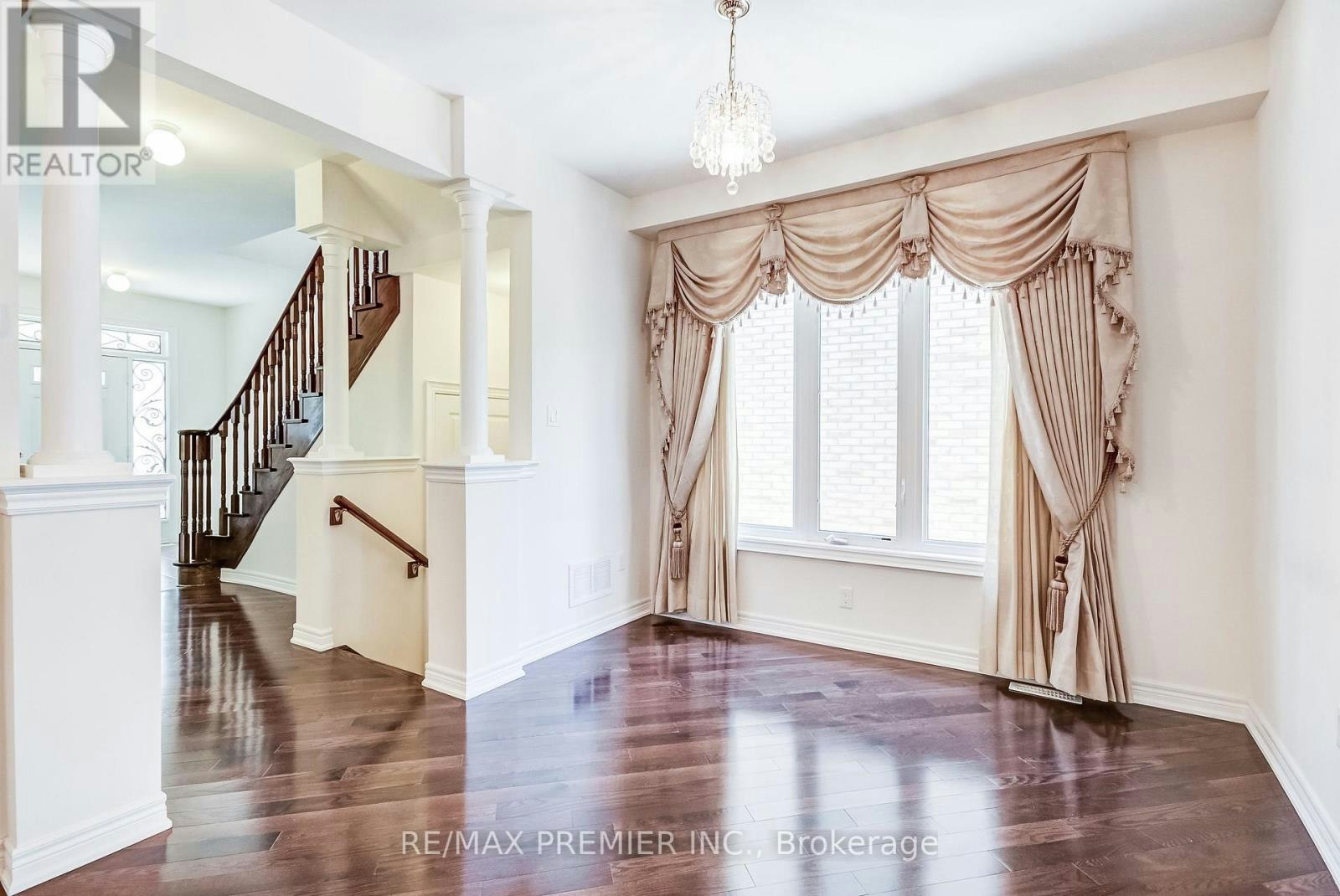 246 Hansard Drive, Vaughan, ON, L4H 0W1 - 9