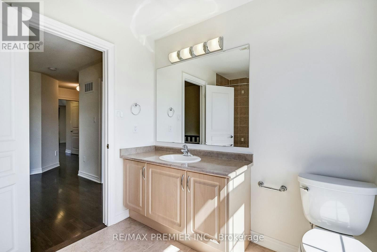 246 Hansard Drive, Vaughan, ON, L4H 0W1 - 26