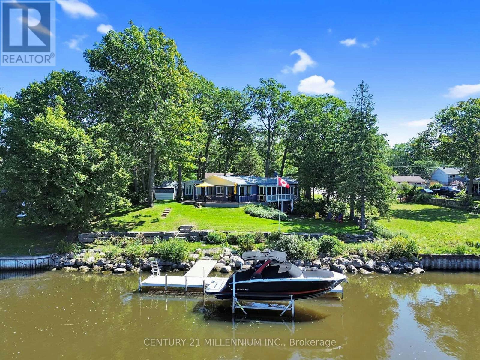 68 Edgewater Road, Wasaga Beach, ON, L9Z 2W3