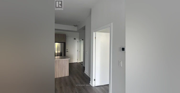 319-430 Square One Drive, Mississauga, ON, L5B 0R7 - 8