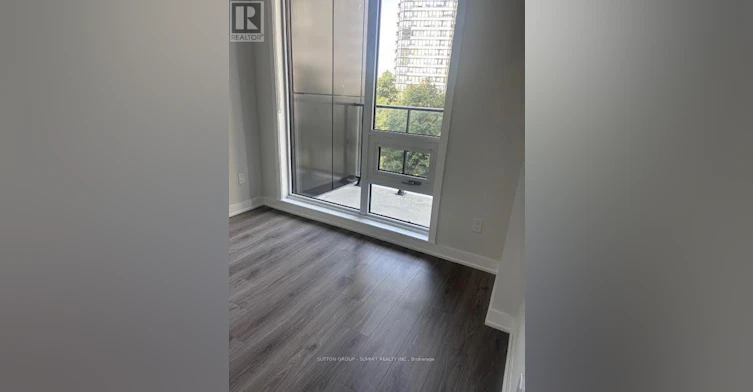 319-430 Square One Drive, Mississauga, ON, L5B 0R7 - 6