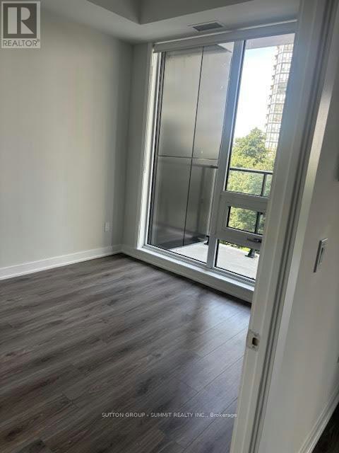 319-430 Square One Drive, Mississauga, ON, L5B 0R7 - 7