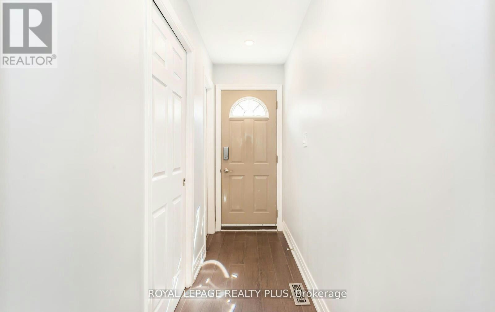 REAR-2844 Kingsberry Crescent, Mississauga, ON, L5B 2K9 - 5