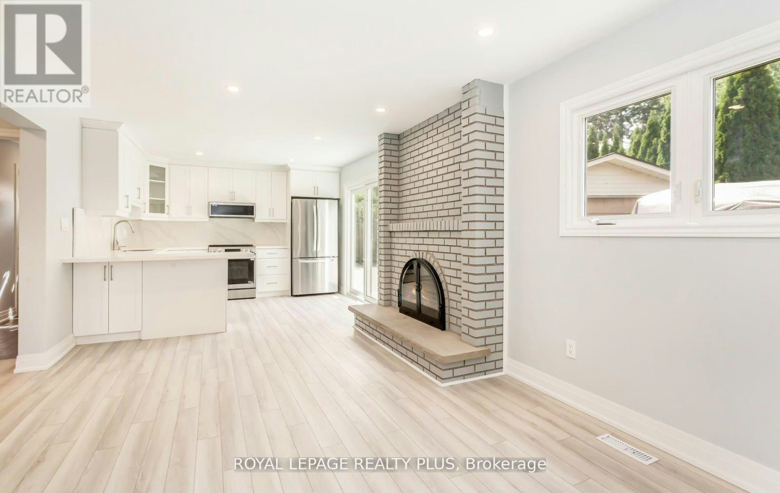 REAR-2844 Kingsberry Crescent, Mississauga, ON, L5B 2K9 - 8