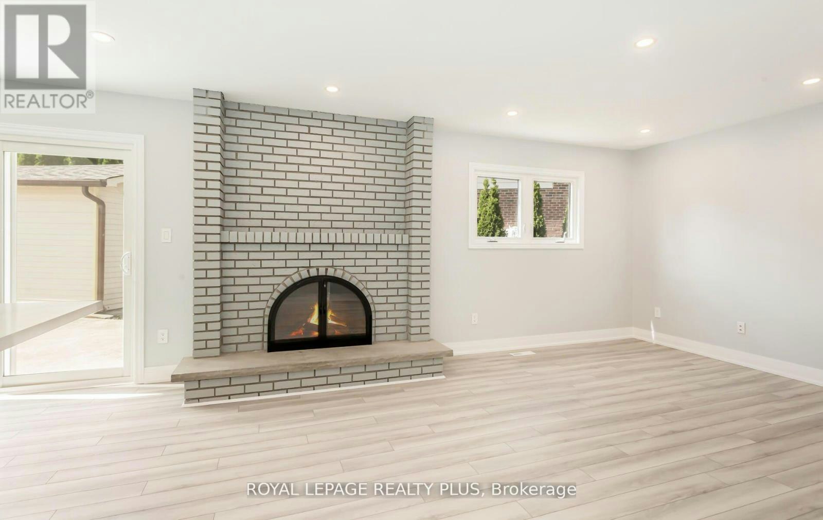 REAR-2844 Kingsberry Crescent, Mississauga, ON, L5B 2K9 - 6
