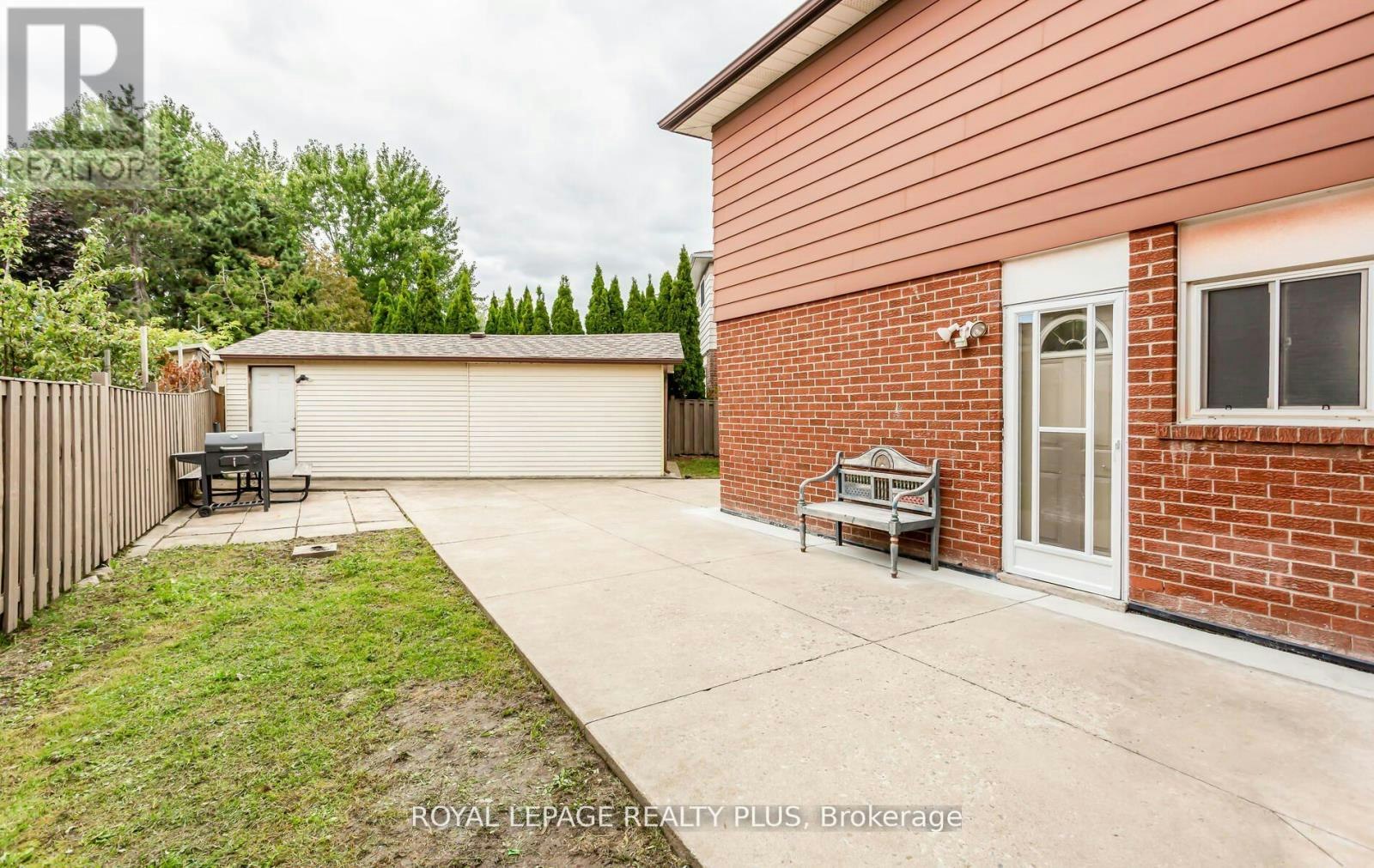 REAR-2844 Kingsberry Crescent, Mississauga, ON, L5B 2K9 - 4