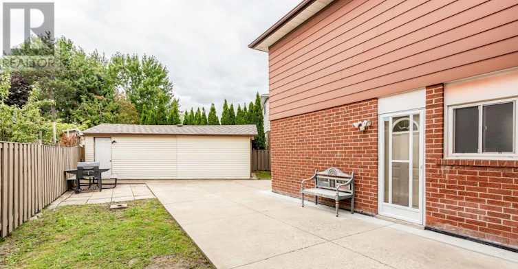 REAR-2844 Kingsberry Crescent, Mississauga, ON, L5B 2K9 - 4