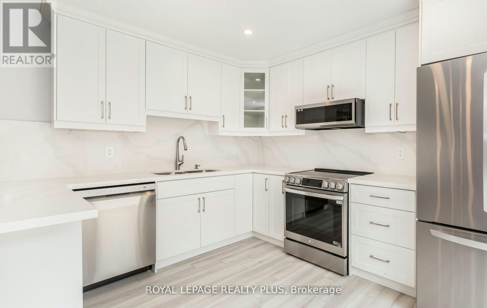 REAR-2844 Kingsberry Crescent, Mississauga, ON, L5B 2K9 - 12