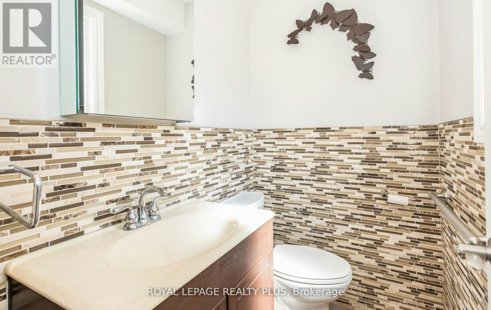 REAR-2844 Kingsberry Crescent, Mississauga, ON, L5B 2K9 - 24
