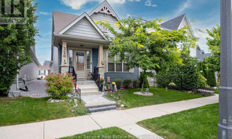 320 Strachan Street