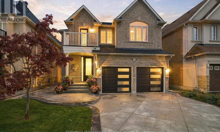 3352 Erin Centre Boulevard