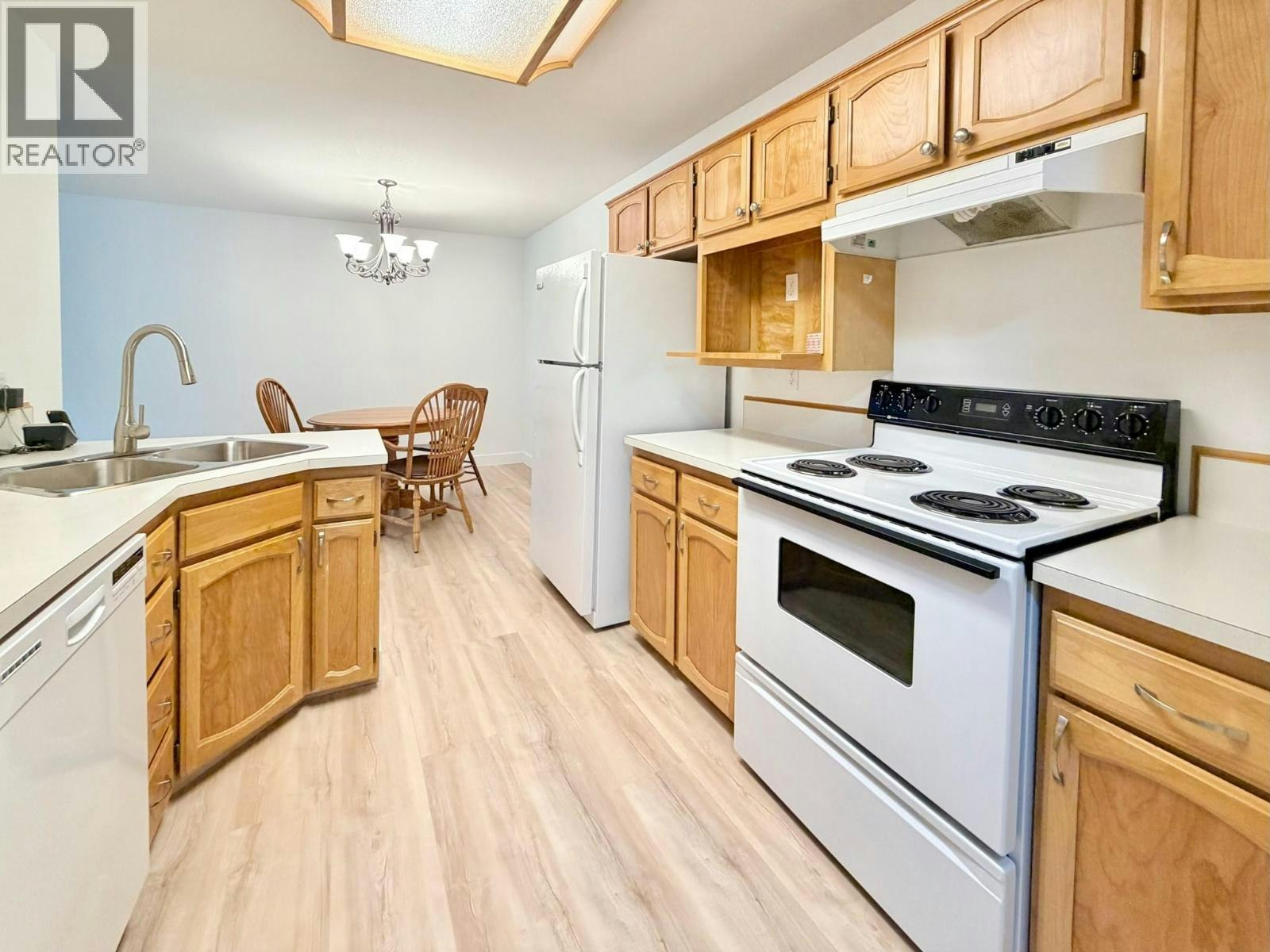 109-298 Yorkton Avenue, Penticton, BC, V2A 3V5 - 8