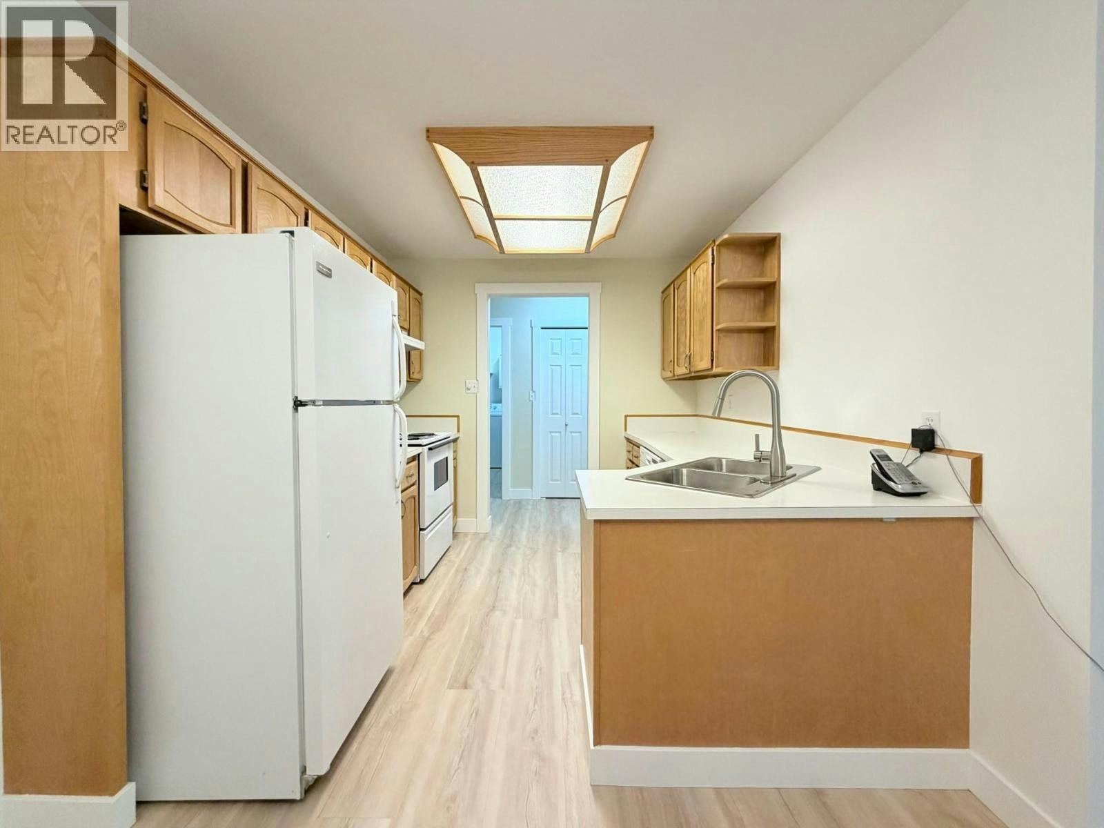 109-298 Yorkton Avenue, Penticton, BC, V2A 3V5 - 12