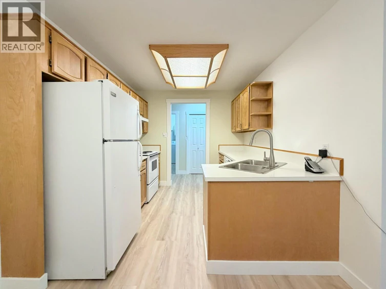 109-298 Yorkton Avenue, Penticton, BC, V2A 3V5 - 12