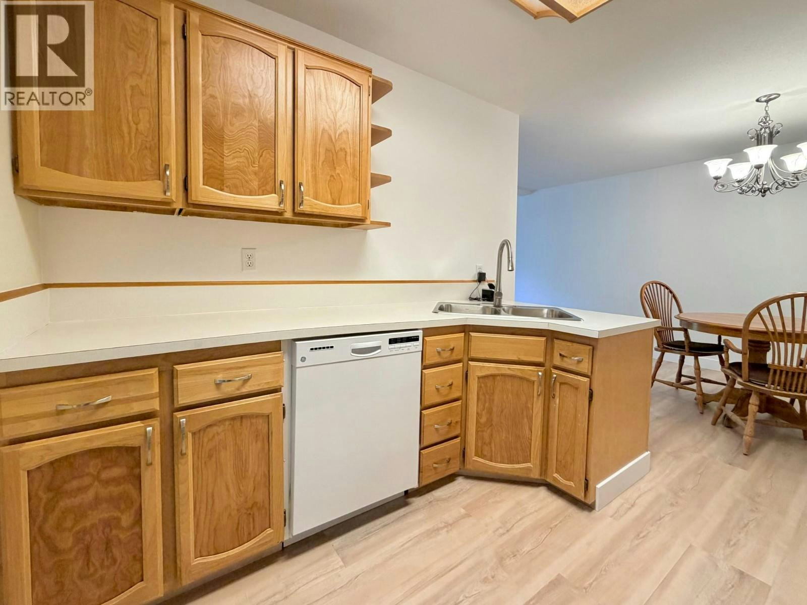 109-298 Yorkton Avenue, Penticton, BC, V2A 3V5 - 10