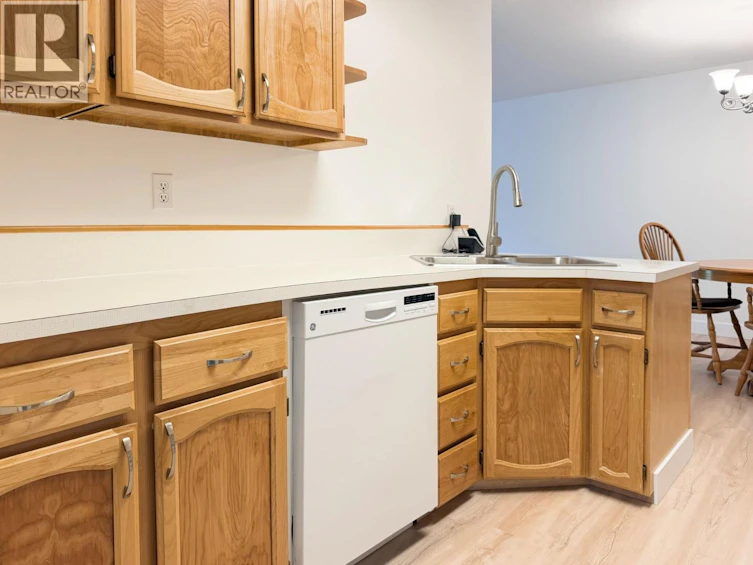 109-298 Yorkton Avenue, Penticton, BC, V2A 3V5 - 6