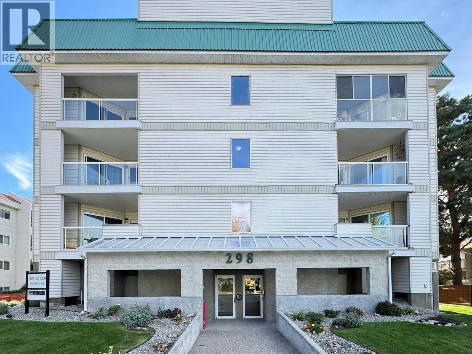 109-298 Yorkton Avenue, Penticton, BC, V2A 3V5 - 2