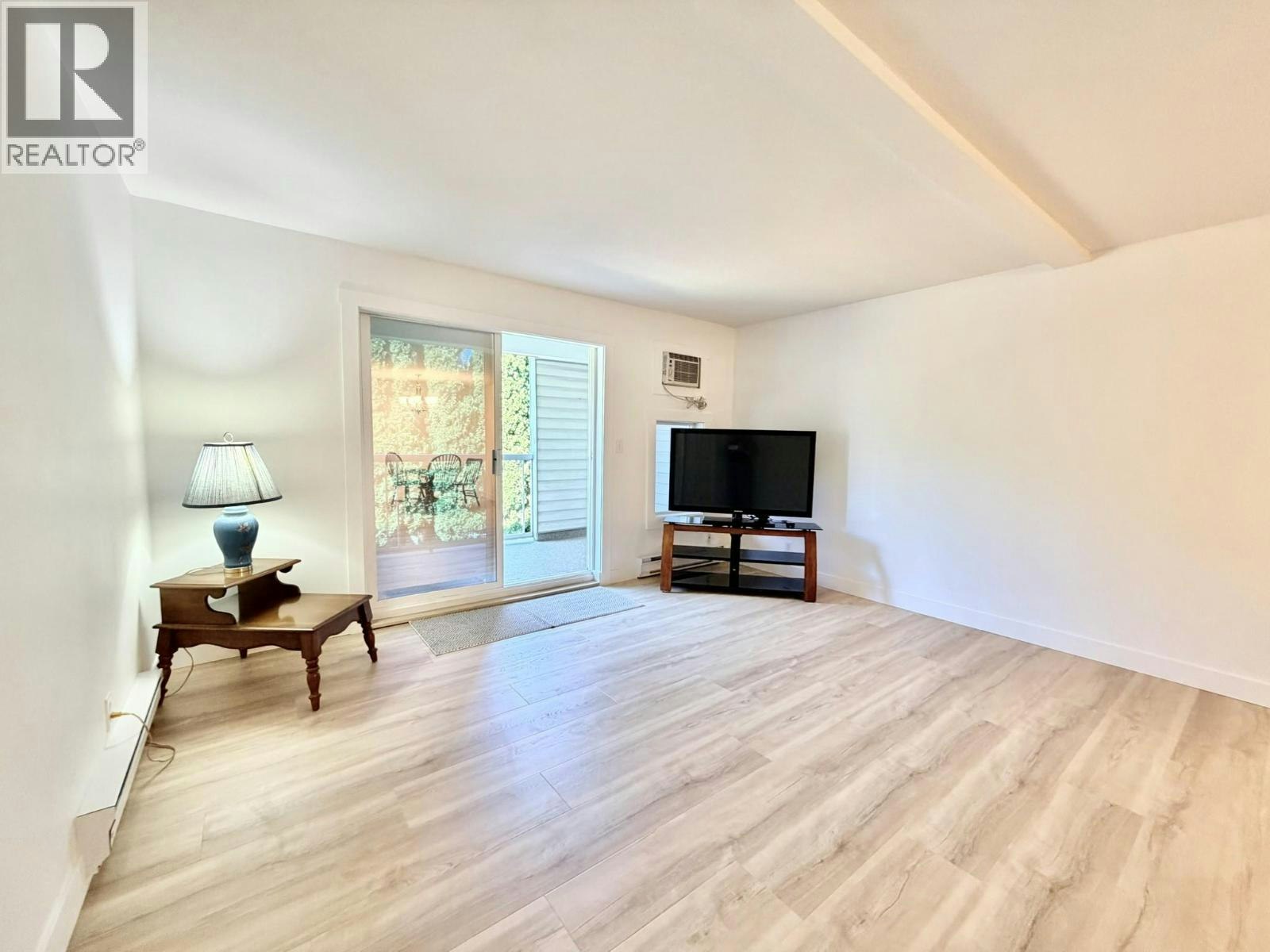109-298 Yorkton Avenue, Penticton, BC, V2A 3V5 - 23