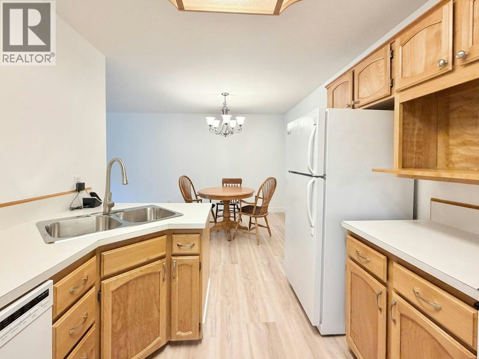109-298 Yorkton Avenue, Penticton, BC, V2A 3V5 - 11