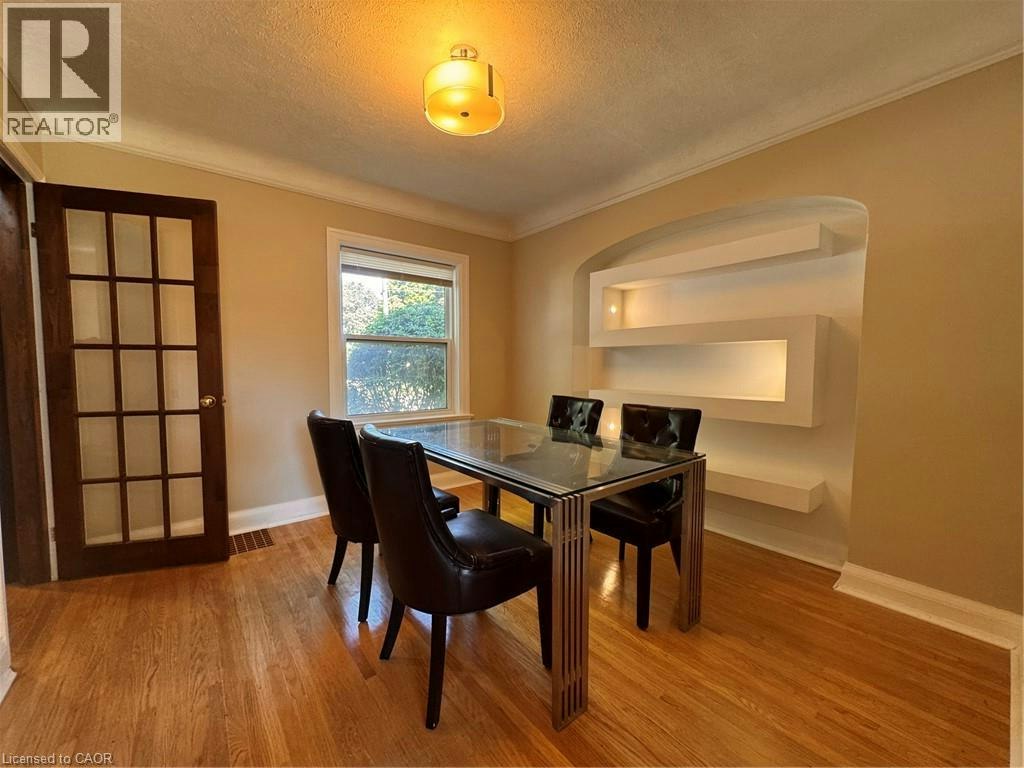 225 Bridgeport Road E, Waterloo, ON, N2J 2K7 - 7