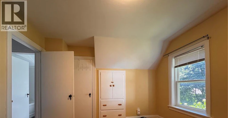 225 Bridgeport Road E, Waterloo, ON, N2J 2K7 - 12