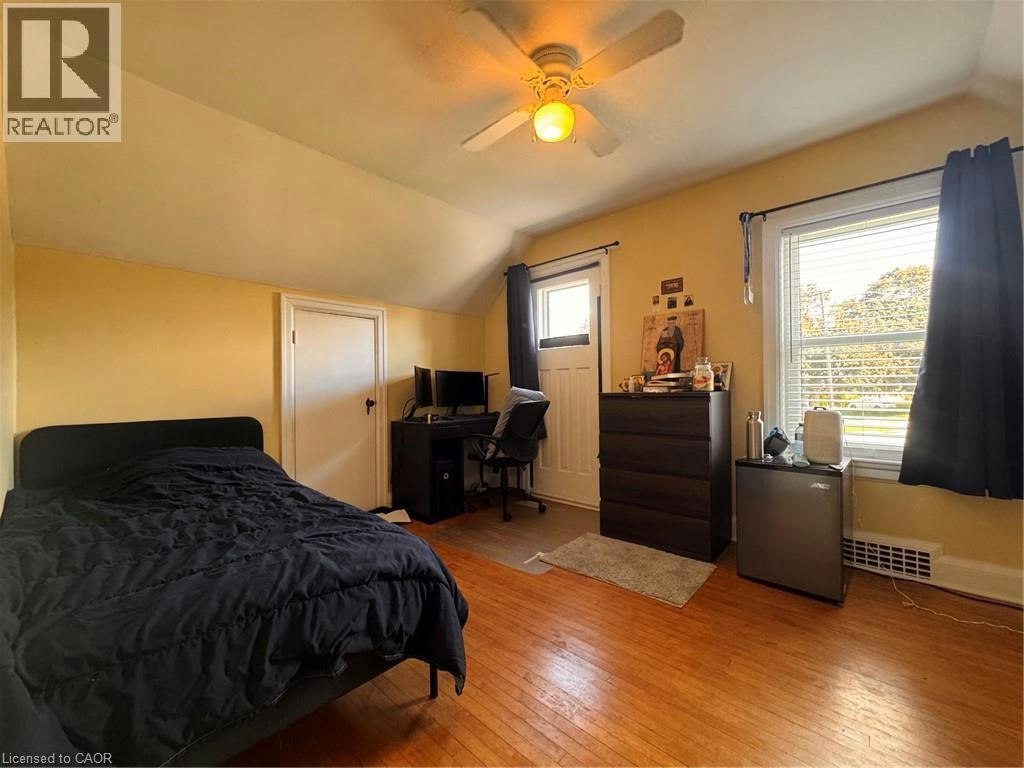 225 Bridgeport Road E, Waterloo, ON, N2J 2K7 - 15