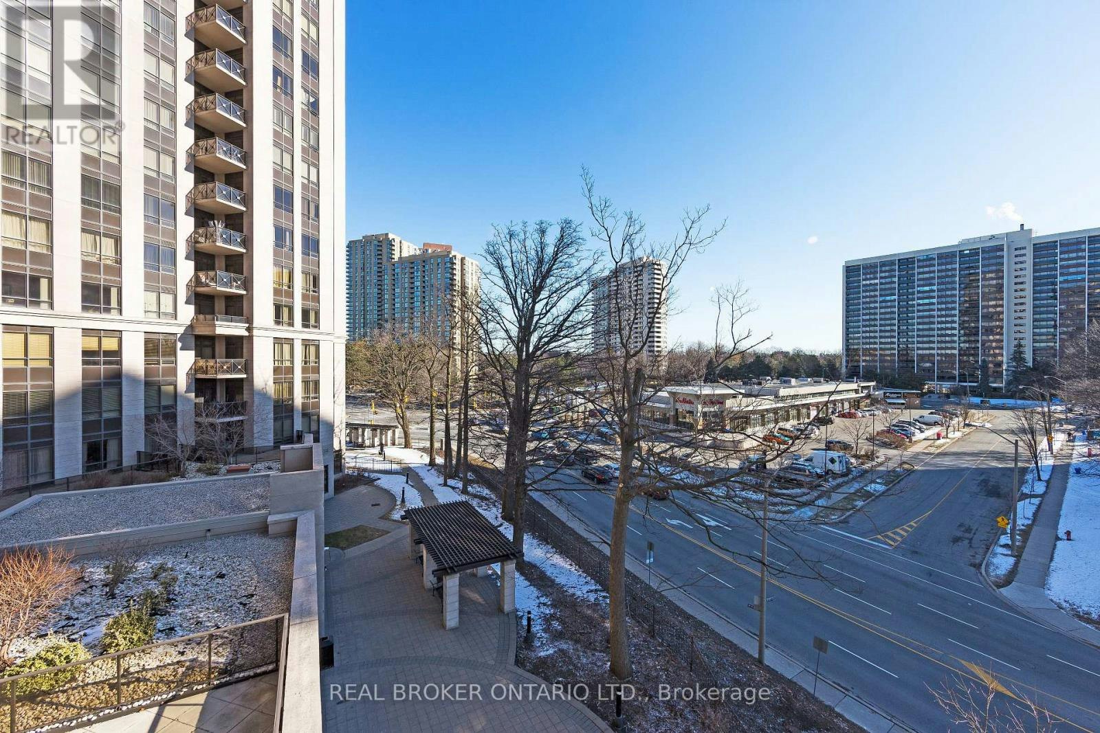 401-135 Wynford Drive, Toronto, ON, M3C 0J4 - 17