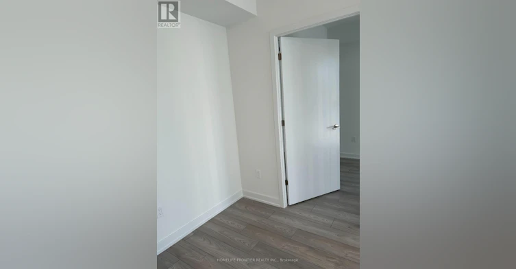 720-5858 Yonge Street, Toronto, ON, M2M 0C6 - 5