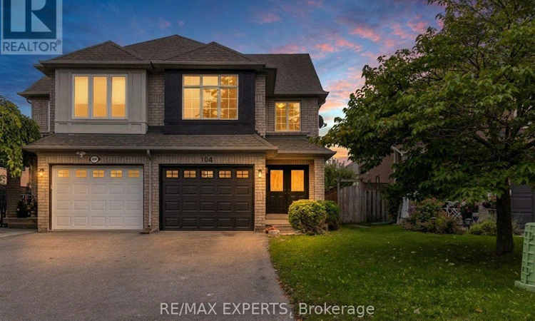 104 Echo Ridge Crescent