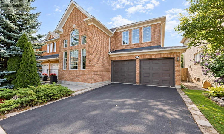 1396 Thorncrest Crescent