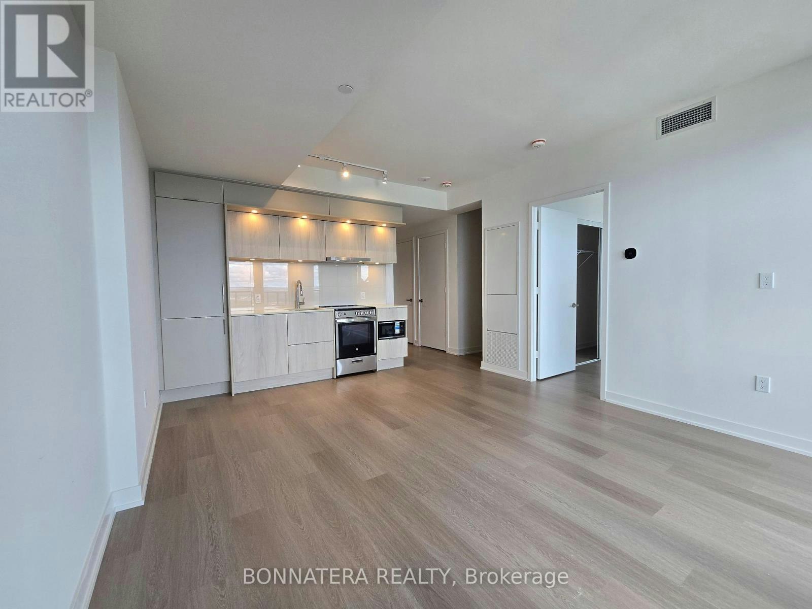 5704-448 Burnhamthorpe Road W, Mississauga, ON, L5B 0R4 - 7