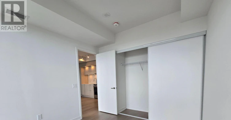 5704-448 Burnhamthorpe Road W, Mississauga, ON, L5B 0R4 - 13