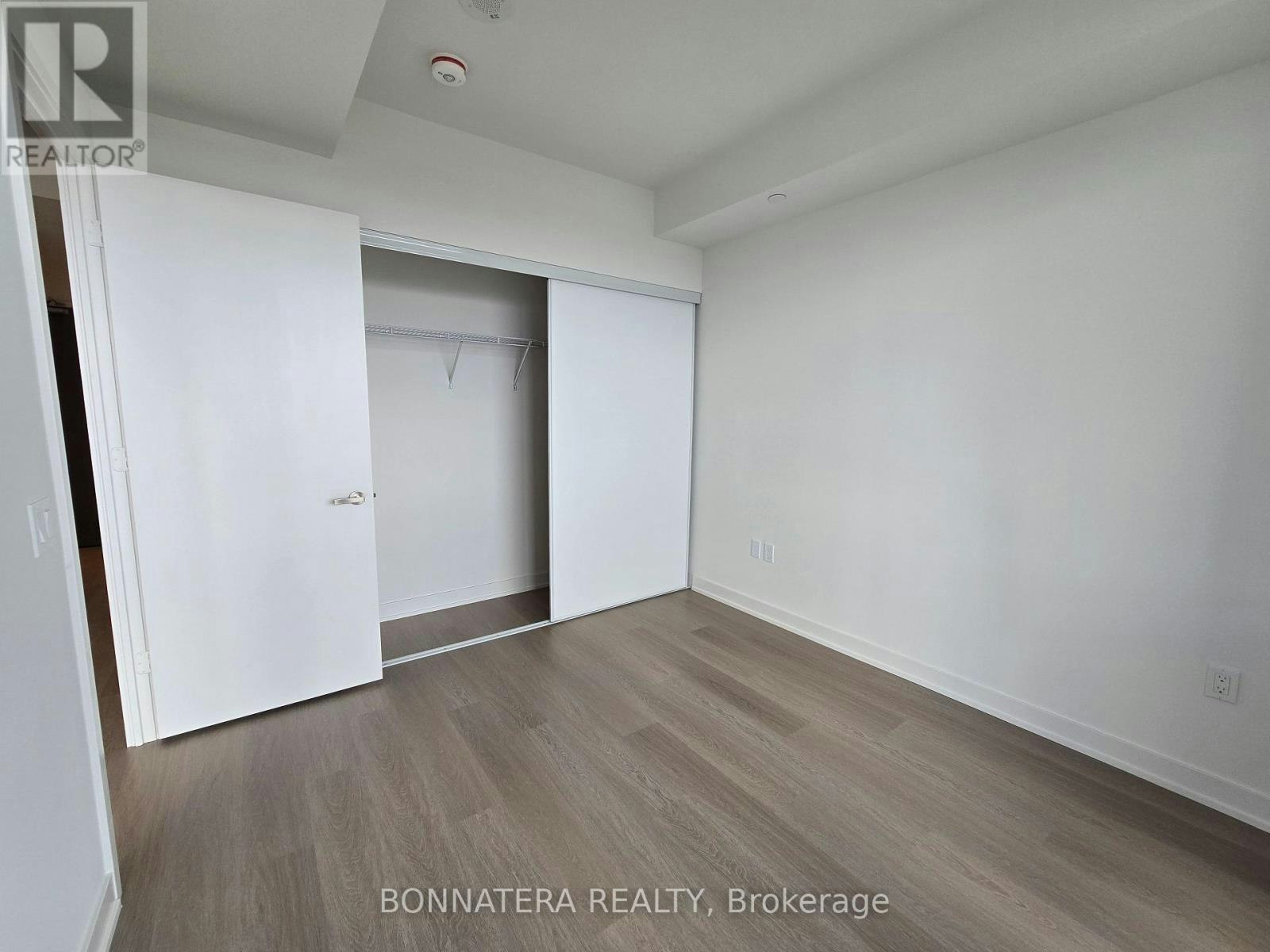 5704-448 Burnhamthorpe Road W, Mississauga, ON, L5B 0R4 - 11