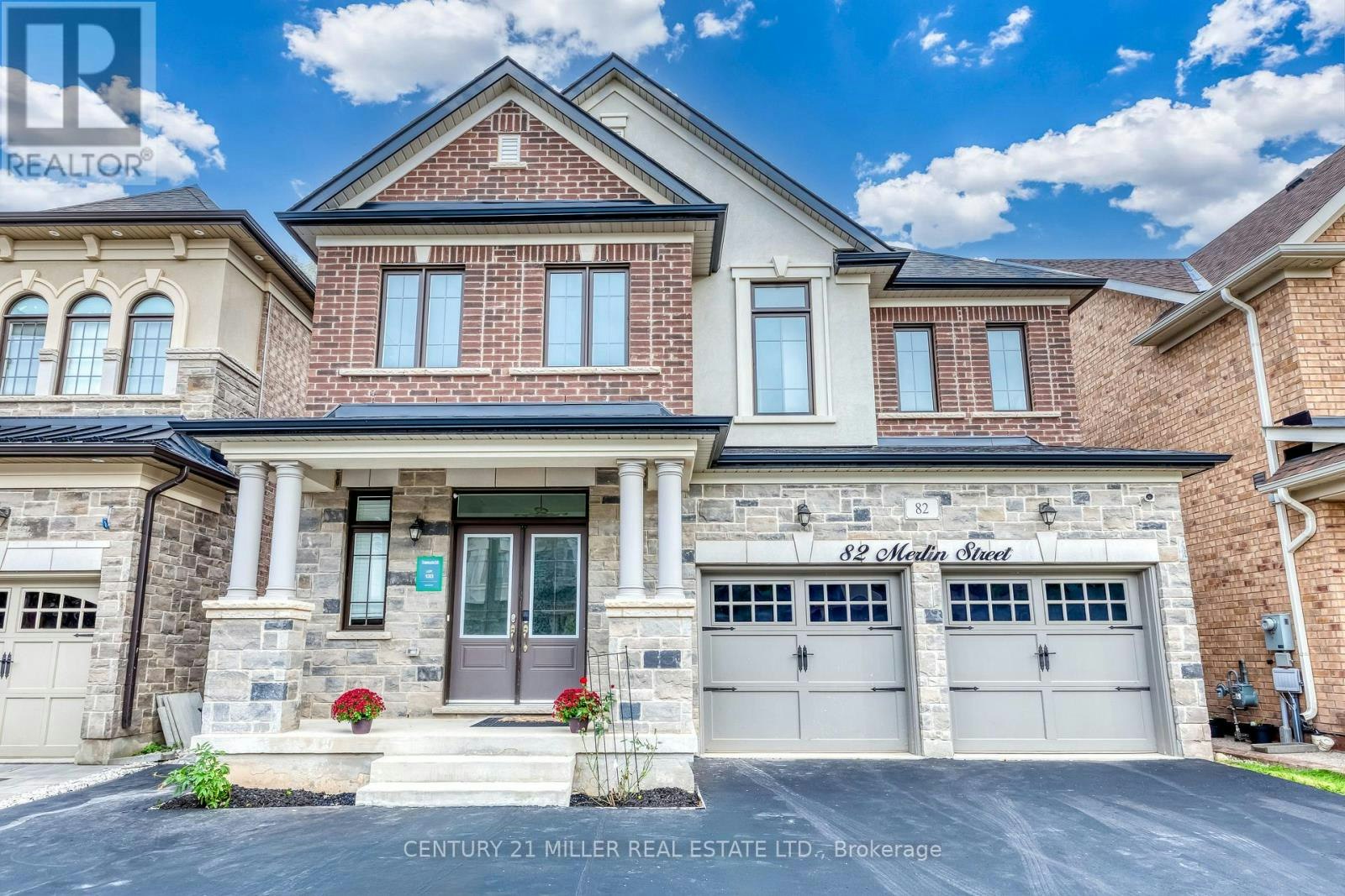 82 Merlin Street, Oakville, ON, L6H 0Z4
