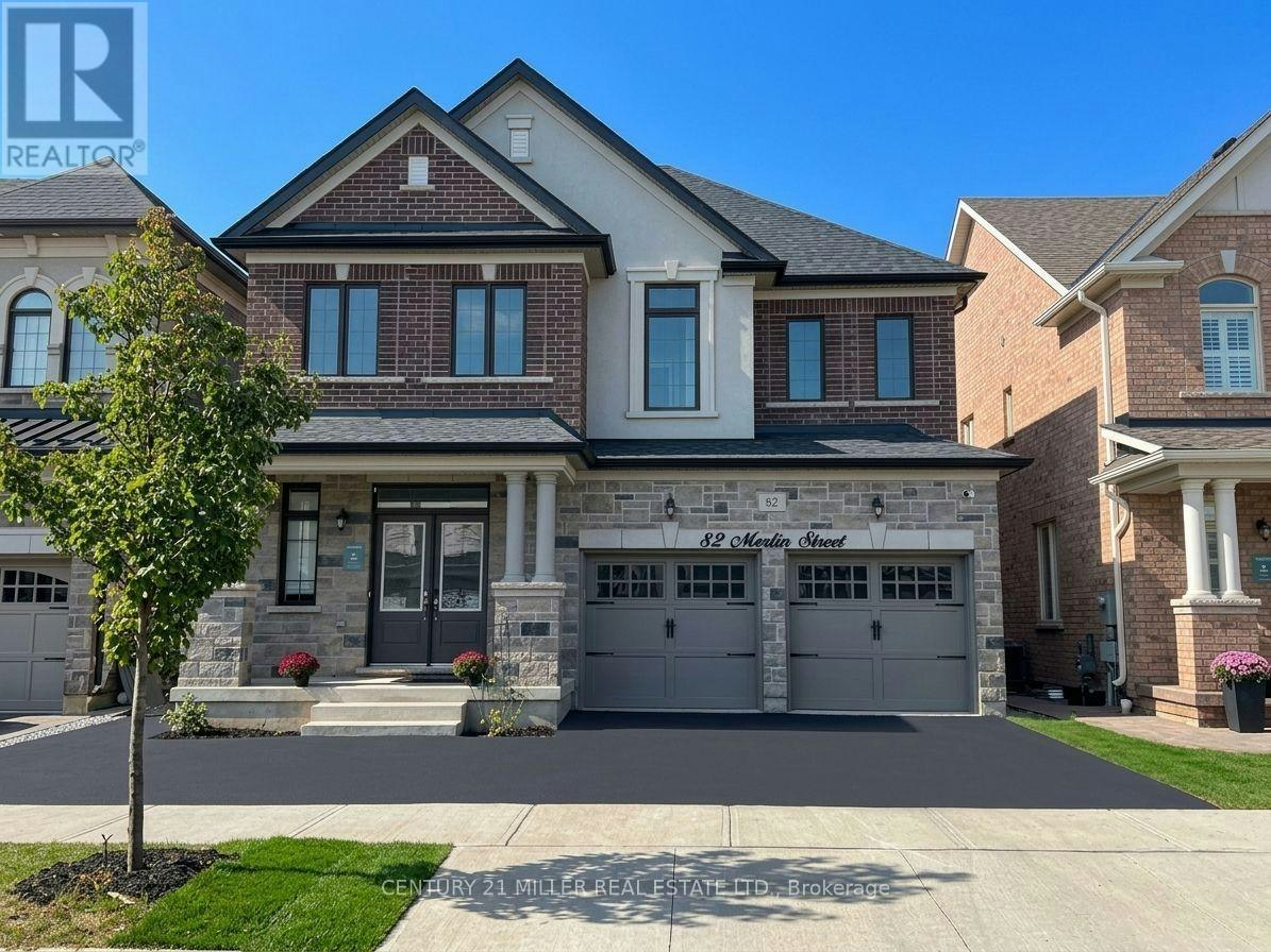 82 Merlin Street, Oakville, ON, L6H 0Z4