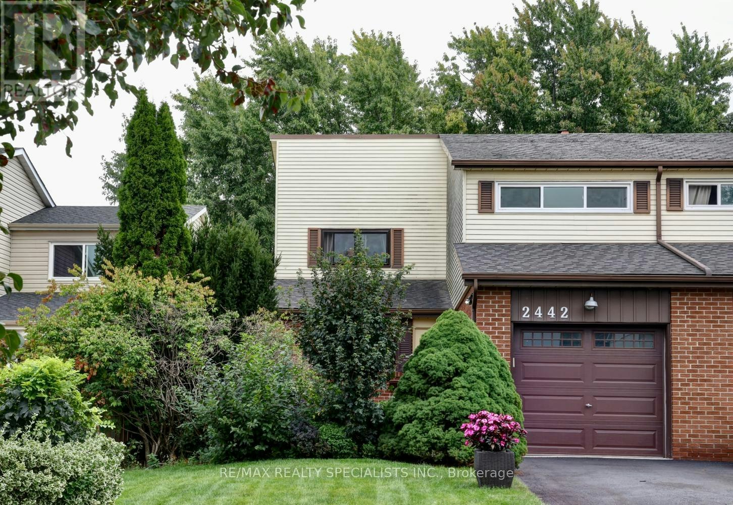 2442 Basswood Crescent, Mississauga, ON, L5L 1Y1