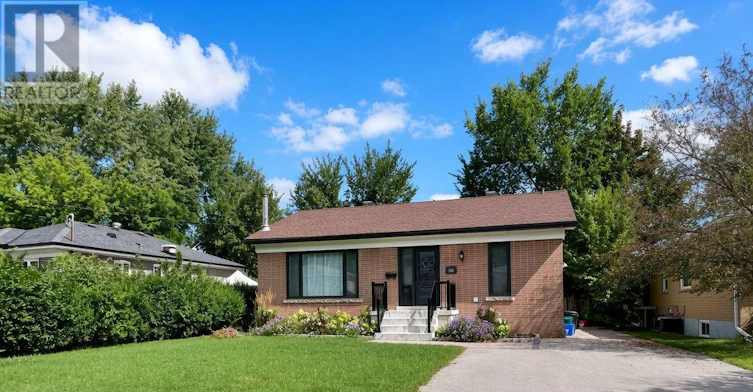 10 Elizabeth Street, Halton Hills, ON, L7G 3K2