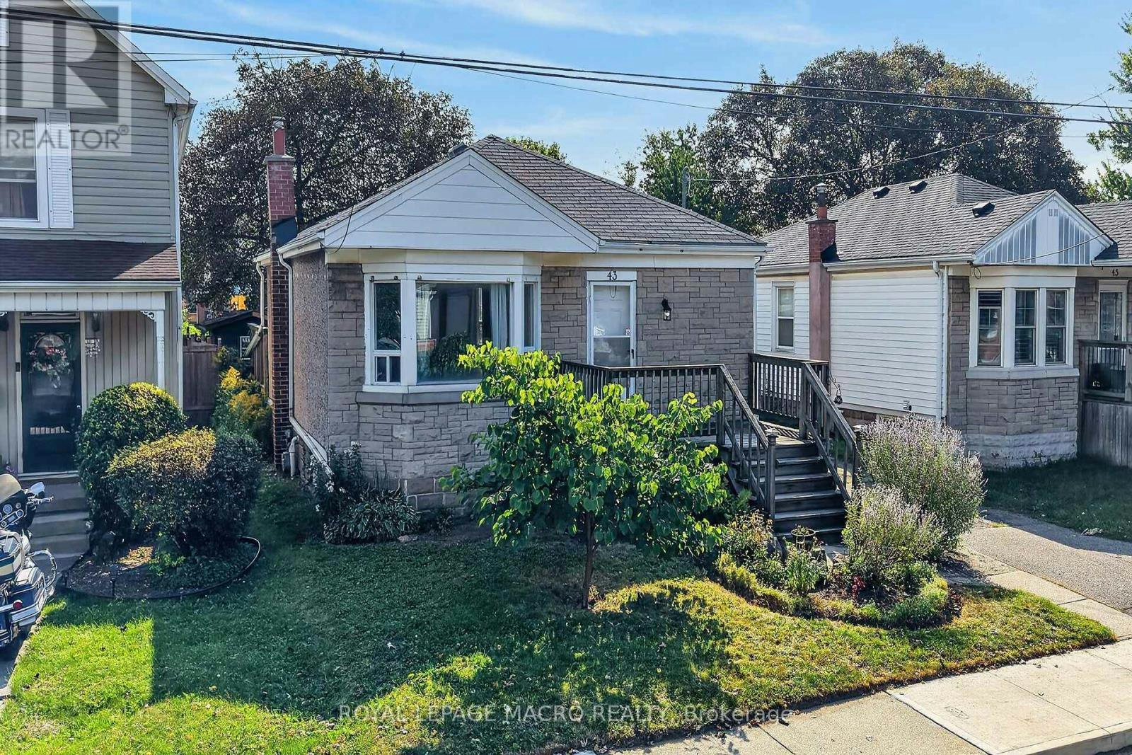 43 39th Street EAST, Hamilton, ON, L8V 4G9