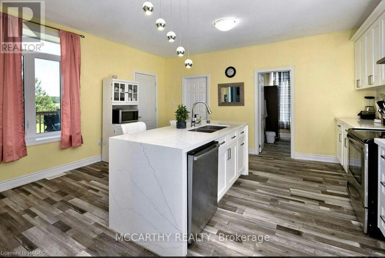 307517 Line Centre A, Grey Highlands, ON, N0C 1L0 - 4