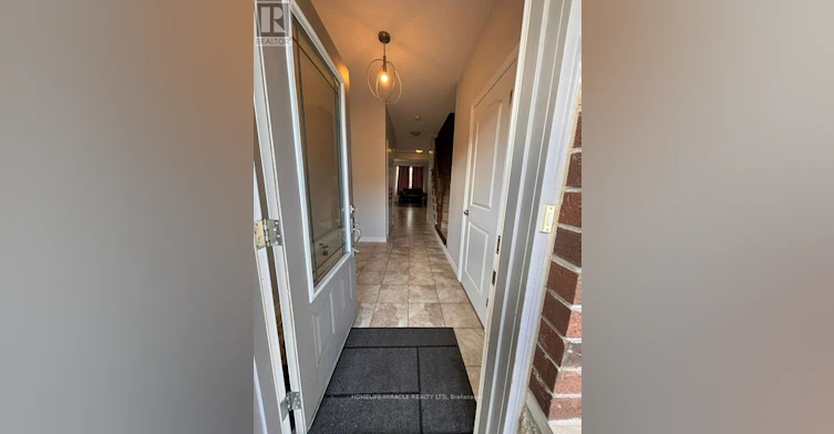 22-380 Lake Street, Grimsby, ON, L3M 0E8 - 2