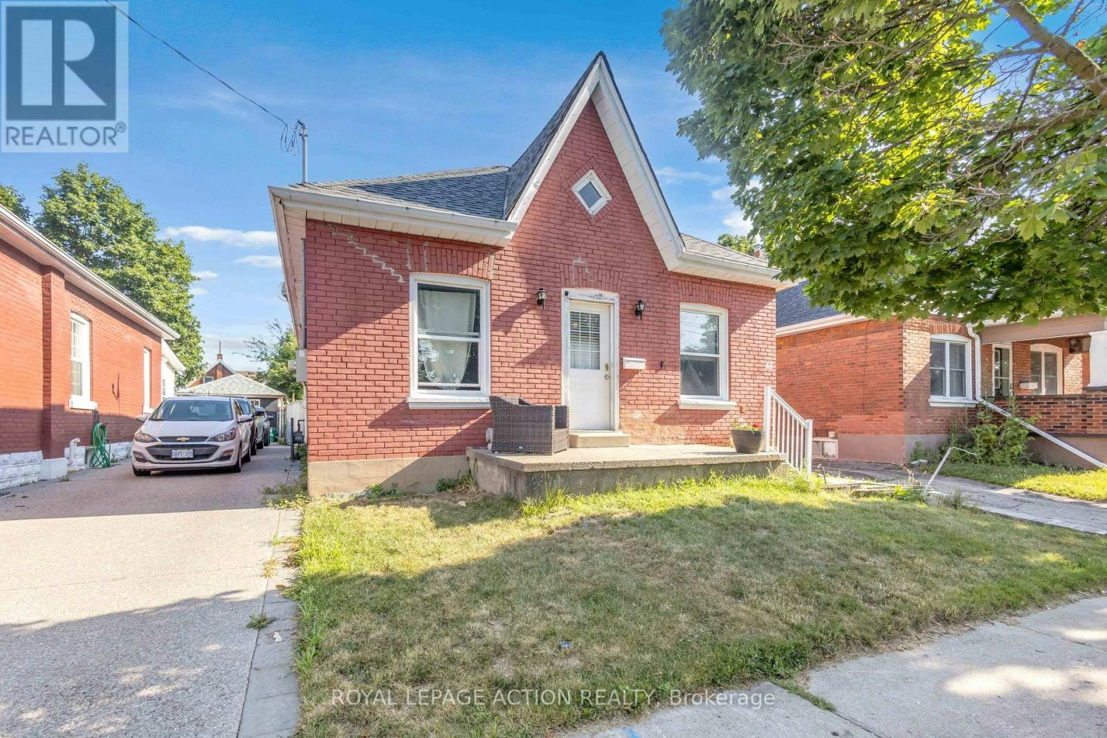 55 Aberdeen Avenue, Brantford, ON, N3S 1R7