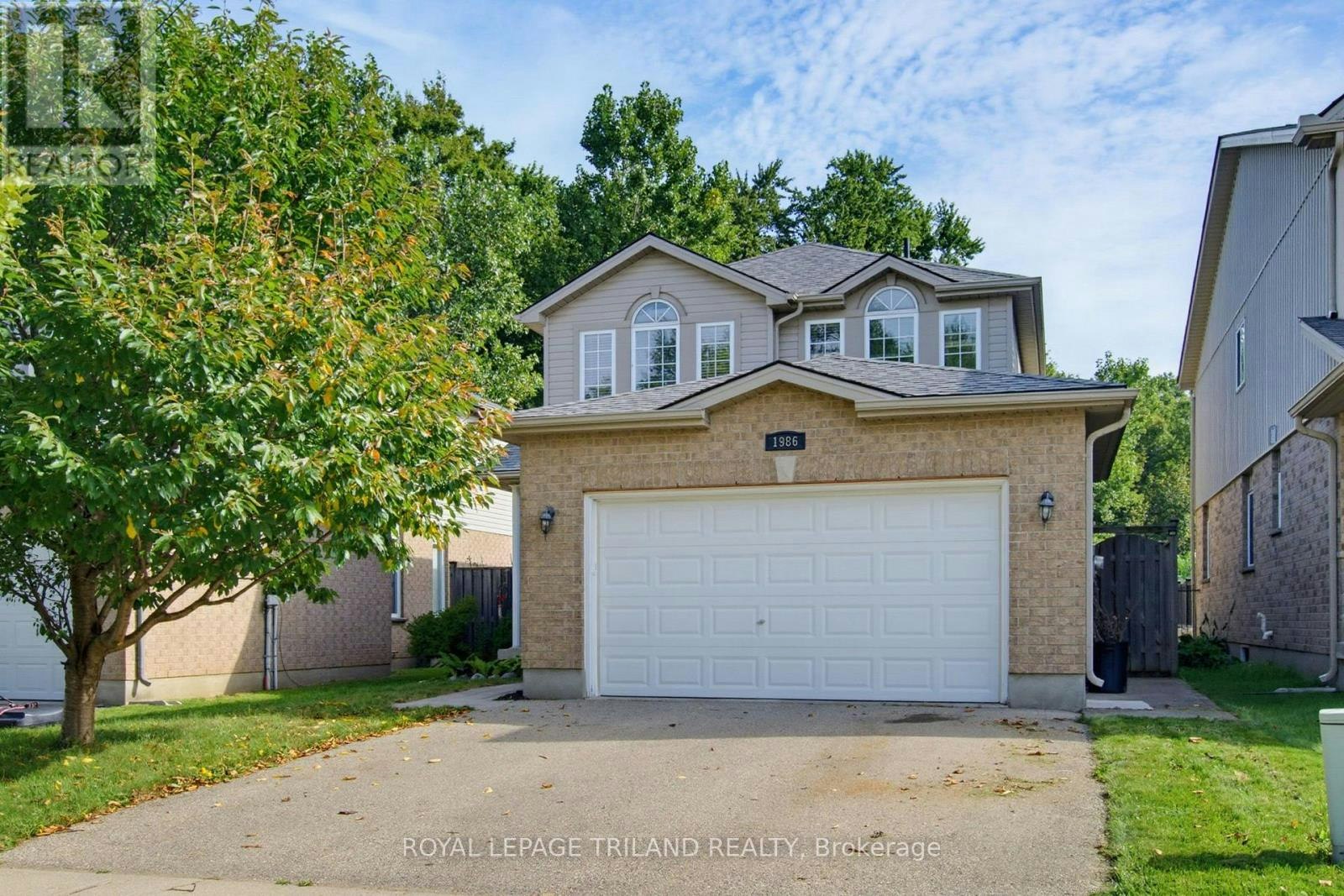 1986 Denview Avenue, London, ON, N6G 0G3