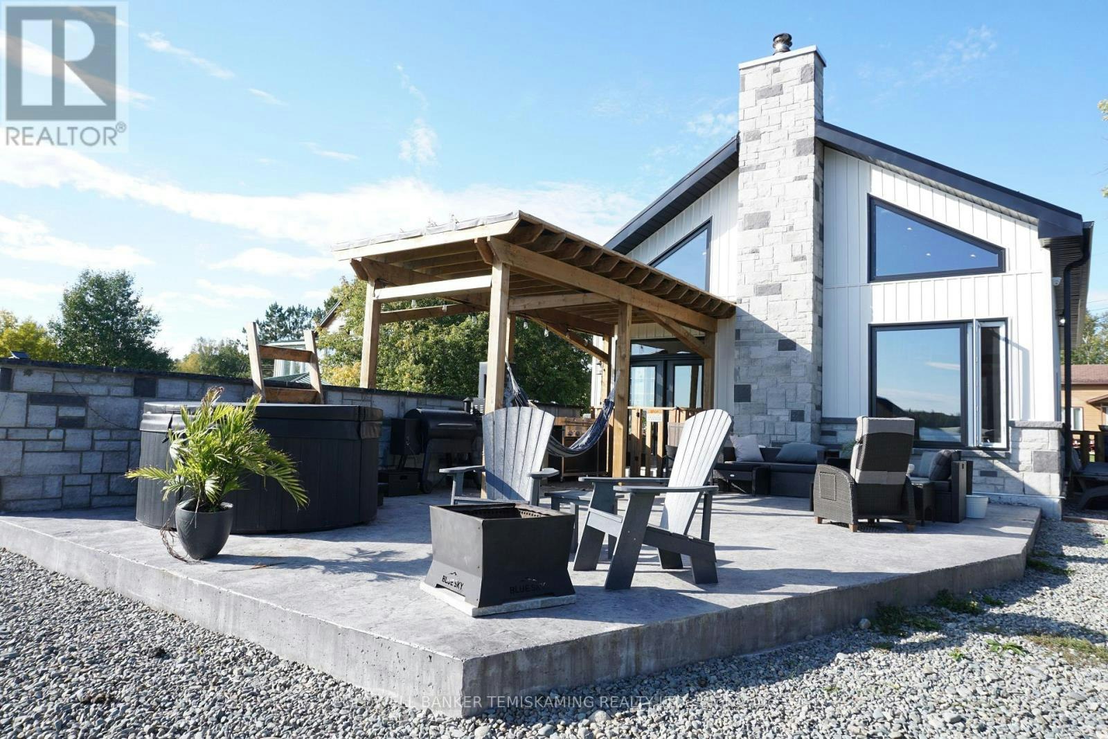 7 Fifth Avenue, Larder Lake, ON, P0J 1L0