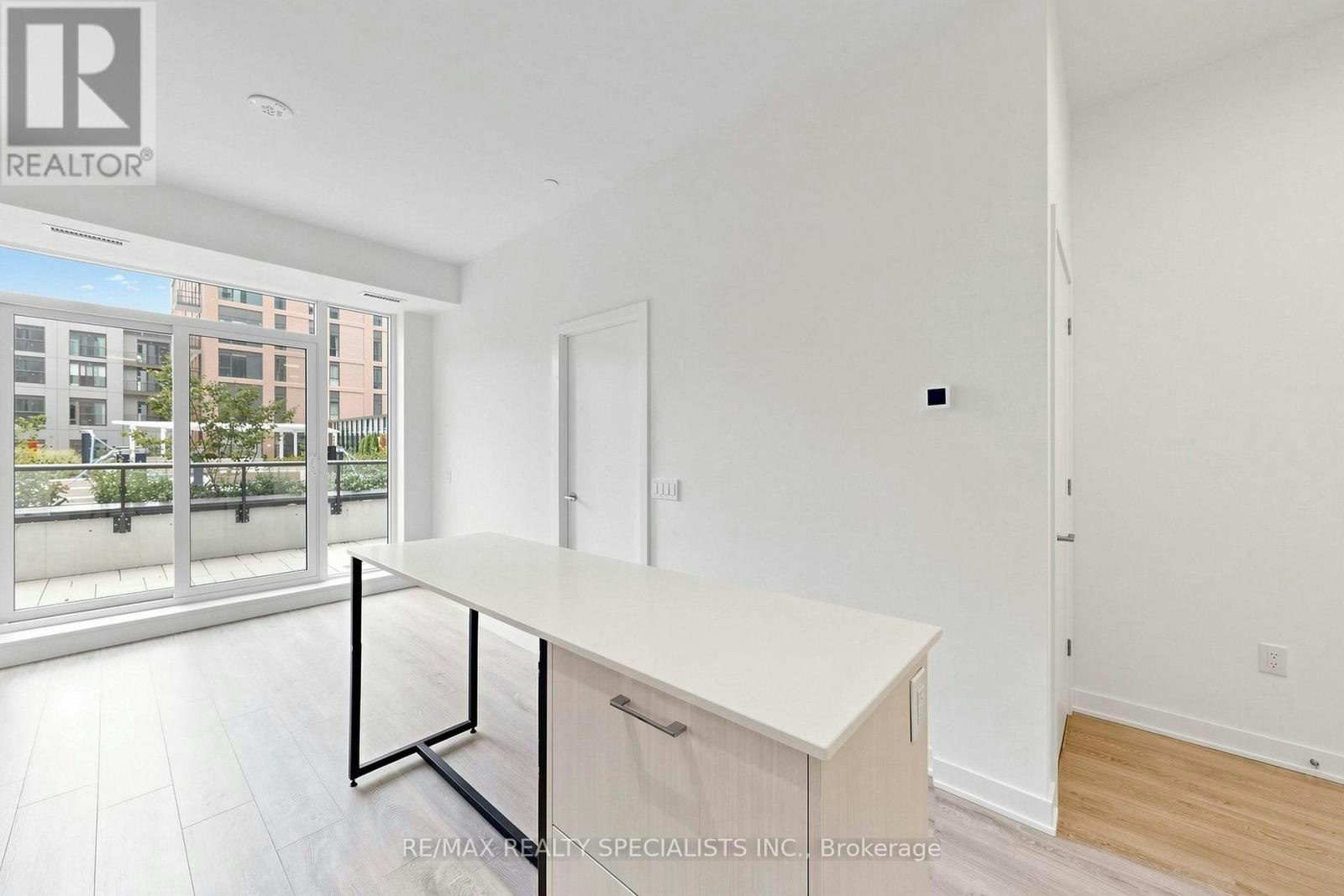 221-30 Dreamers Way, Toronto, ON, M5A 0Z1 - 11