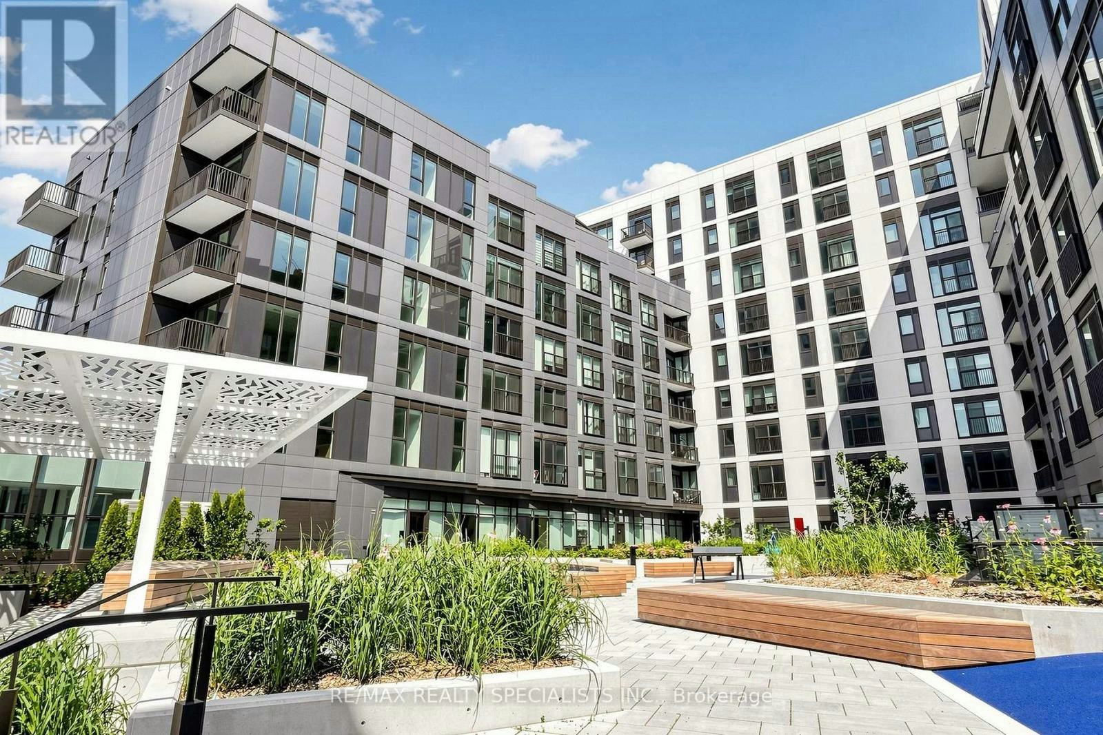221-30 Dreamers Way, Toronto, ON, M5A 0Z1 - 40